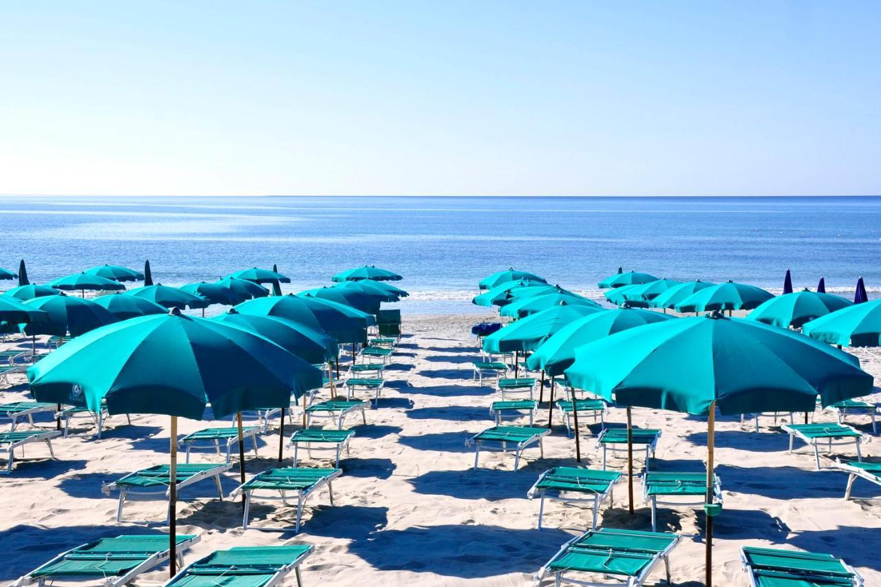 Nicolaus Club Torre Moresca 오로세 외부 사진