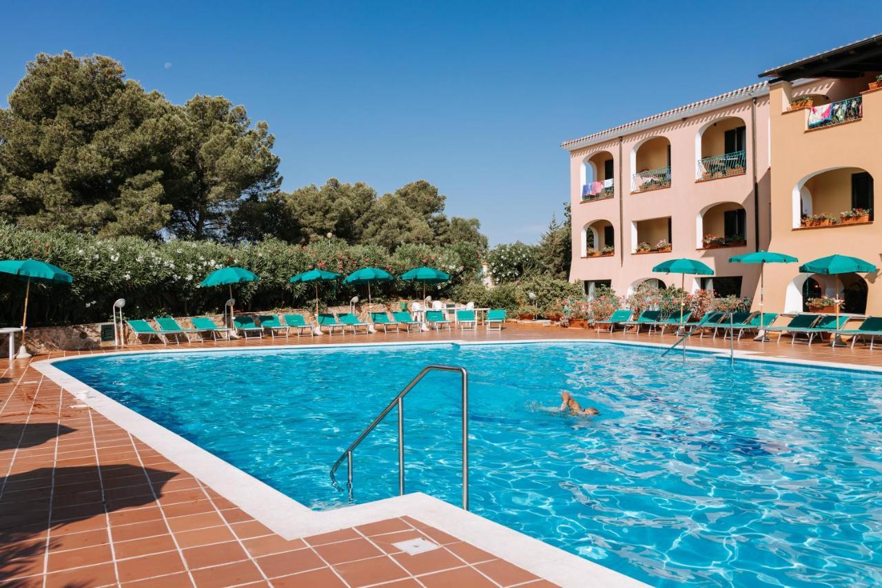 Nicolaus Club Torre Moresca 오로세 외부 사진
