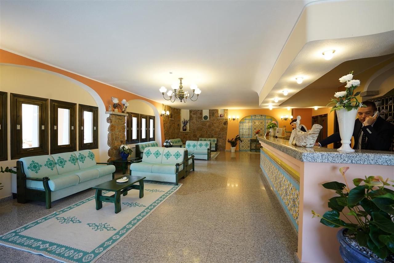 Nicolaus Club Torre Moresca 오로세 외부 사진